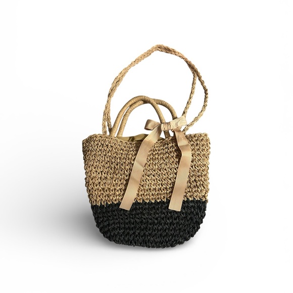 Lady Straw Holiday Tote
Handbag Wicker Bag Rattan Crochet Basket Khaki Beach - Picture 1 of 7